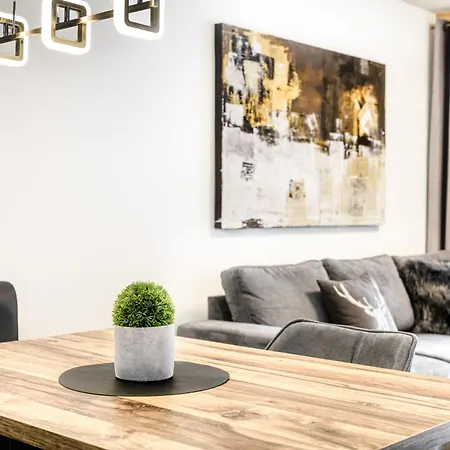 Montanara * Бранд